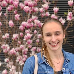 Meet your Posher, Hannah